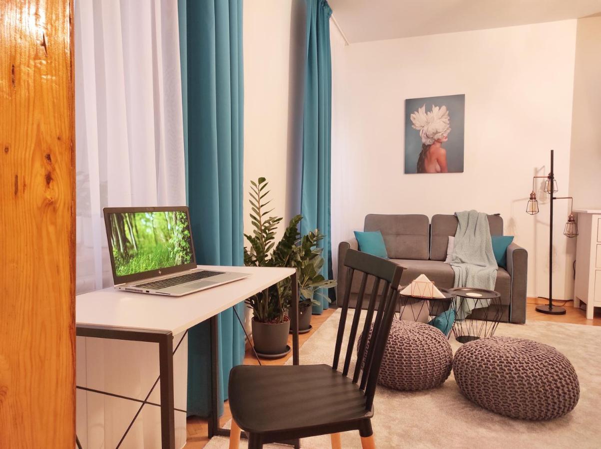 Garden Hideout - Central Apartment Brasov Exterior photo