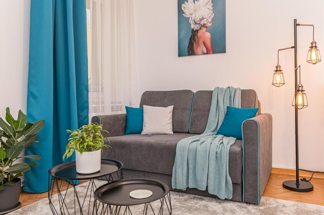 Garden Hideout - Central Apartment Brasov Exterior photo
