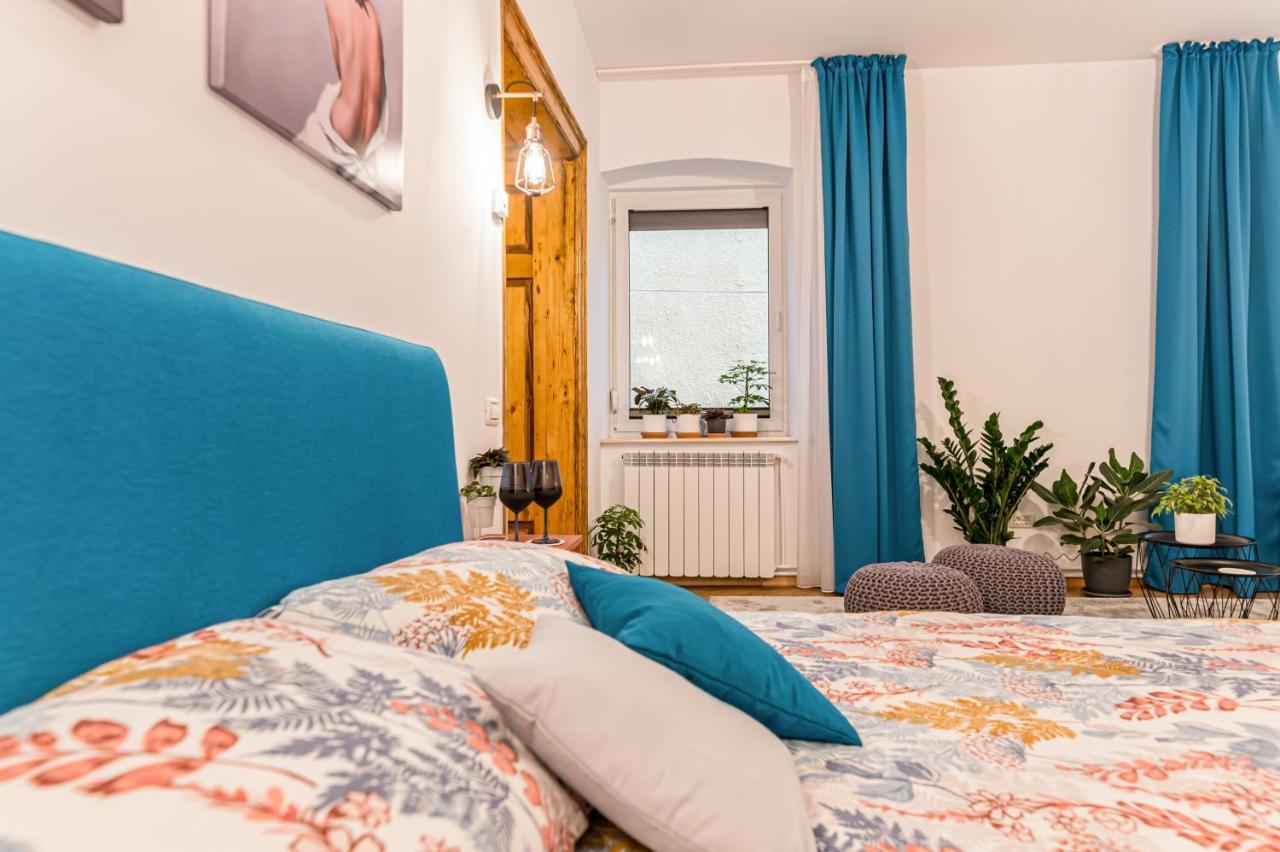 Garden Hideout - Central Apartment Brasov Exterior photo